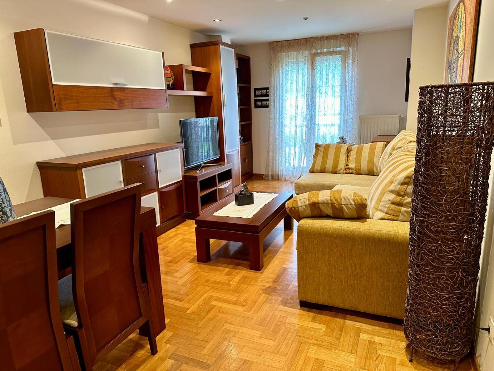 Mirandoalsueve Apartment Colunga Luaran gambar